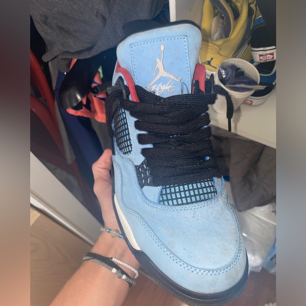 Travis Scott Jordan 4 | SEND OFFERS